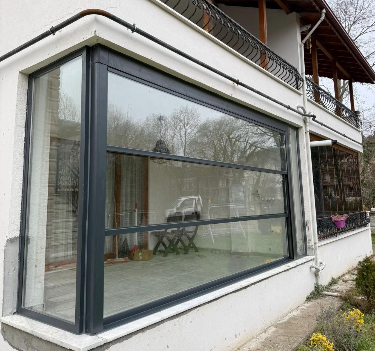 hizmetdetay/giyotin-cam-sistemleri-tam-balkon
